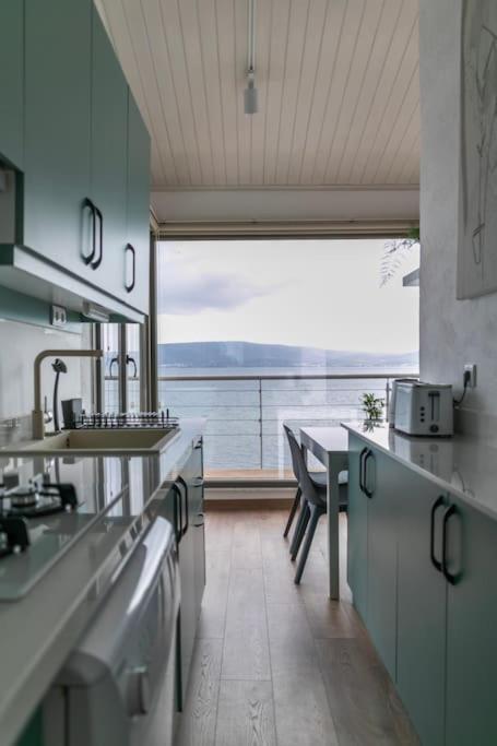 Yfn Urla Seaside House Villa Balikliova Exteriör bild